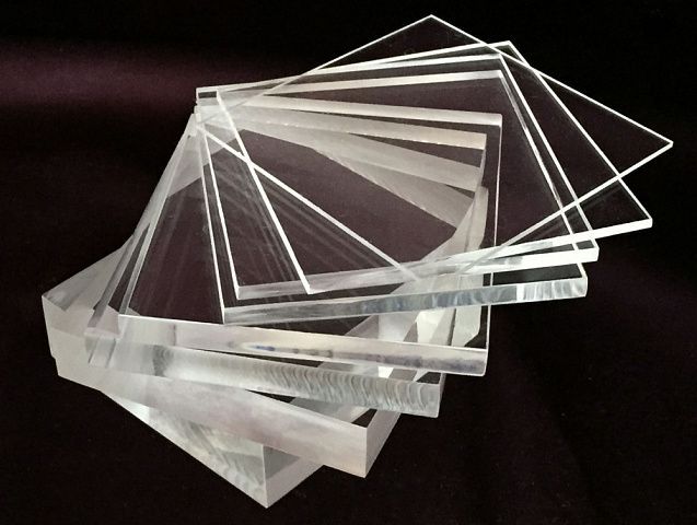 Стекло органическое Plexiglas ХТ WN071 4мм